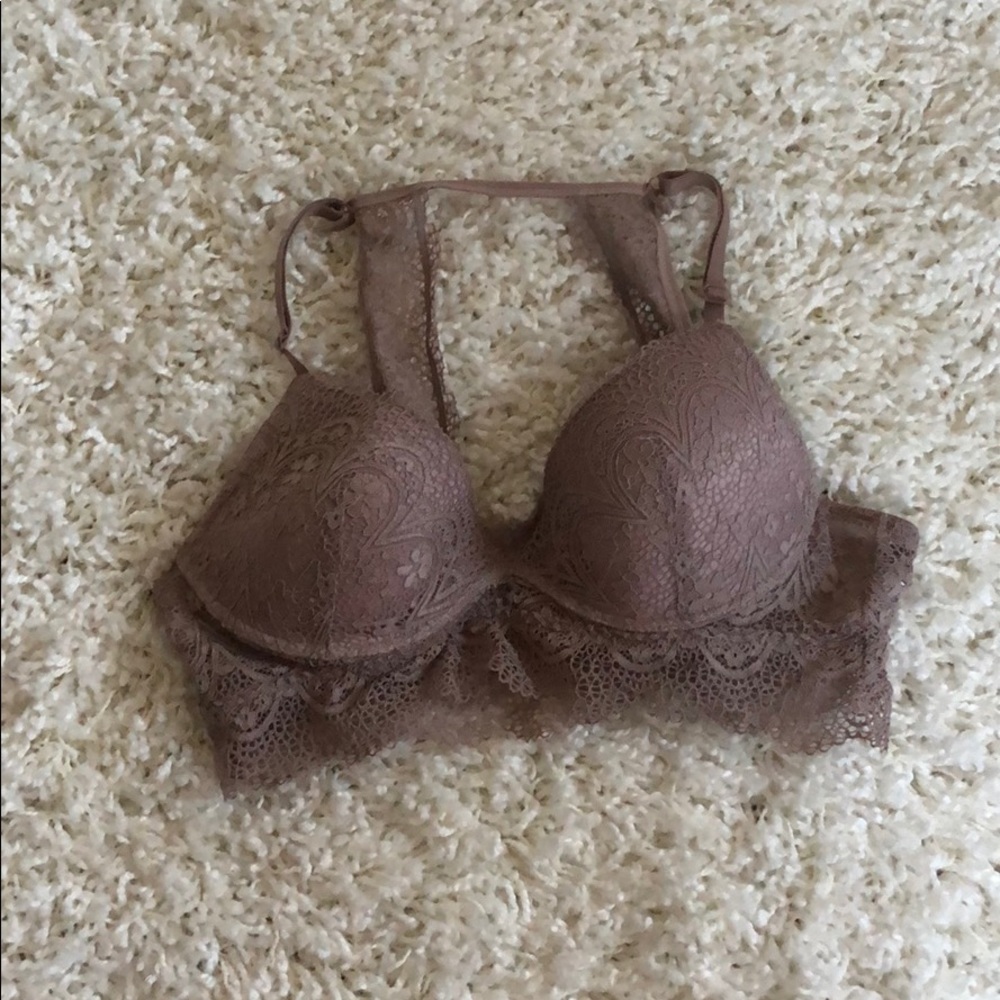 Lace bra let’s
